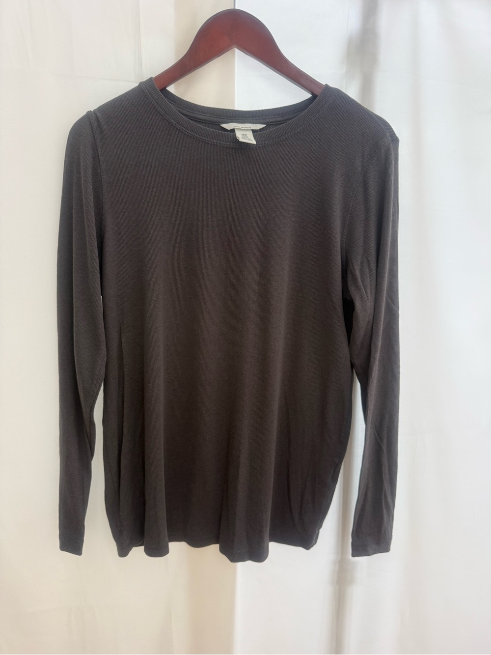 H&M Maternity Long-Sleeve Tshirt